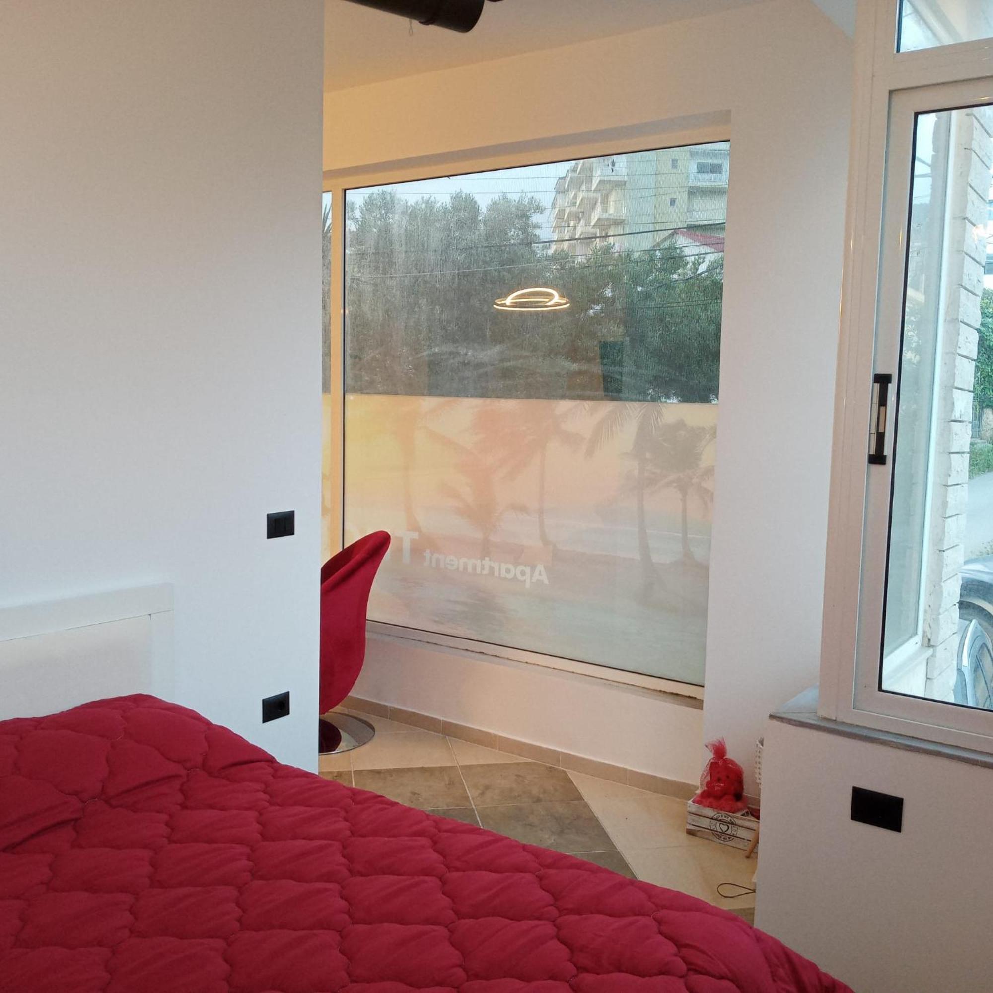 Apartment Thousand Kisses Σαράντα Εξωτερικό φωτογραφία